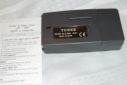 GUITAR & BASS TUNER RMS LGT  820 NEW  