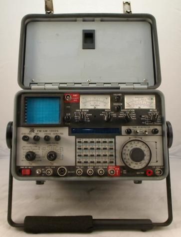 IFR 1200S FM/AM COMMUNICATIONS ANALYZER COMMUNICATION SERVICE MONITOR 