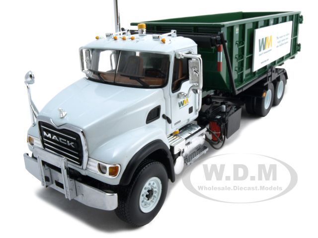   GRANITE WASTE MANAGEMENT GARBAGE TRUCK 134 BY FIRST GEAR 19 3441A