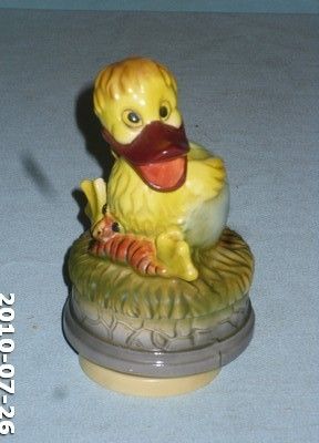 Vintage Aldon Porcelain Ugly Duckling Music Box 1980  