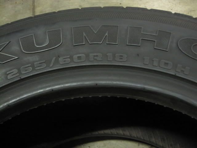 ONE KUMHO ECSTA STX 265/60/18 TIRE (M3361) 9/32  