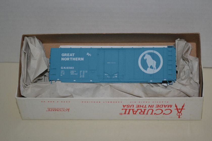 ACCURAIL 3109 GREAT NORTHERN 40 PLUG DOOR BOXCAR NIB HO  