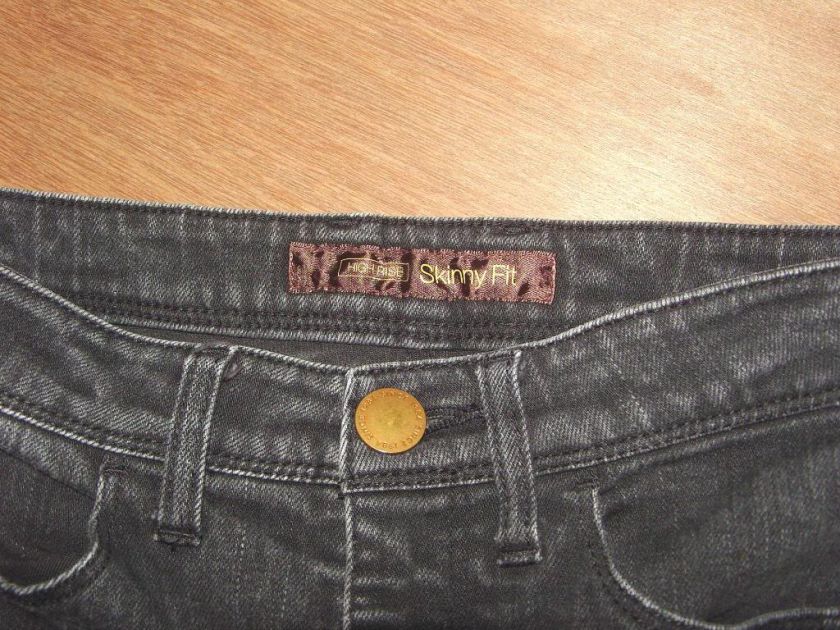 Womens Uniqlo jeans size 25 Stretch  