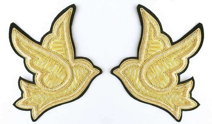 Hand Embroidered, Bullion Appliques. 4¼” Pair of Doves  