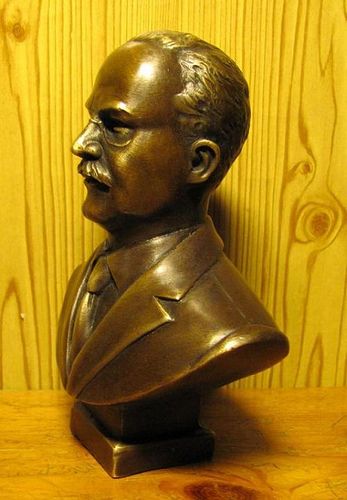 SOVIET DIPLOMAT   VYACHESLAV MOLOTOV   BRONZE STATUE  