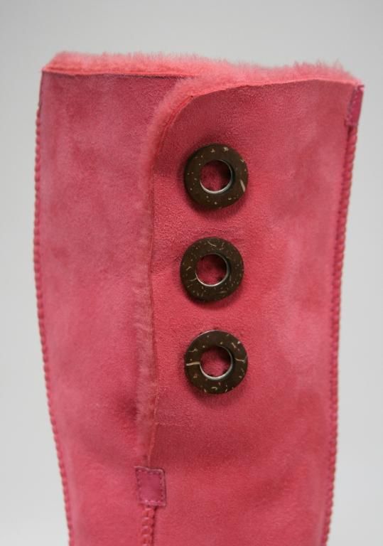 UGG Skye Bailey Button Triplet Delaine Womens Pink Sheepskin Boot Size 