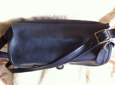   LARGE RAMBLER NYC BAG HANDBAG SATCHEL BLUE BLACK NEW YORK CITY  