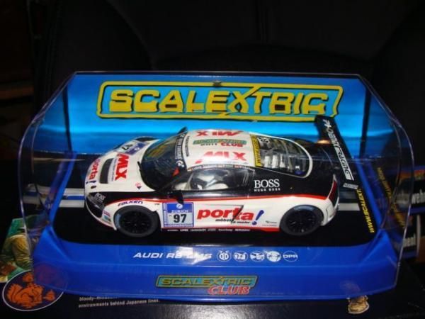 NEW SCALEXTRIC C3232 AUDI R8 PHOENIX MLX 2011 CLUB CAR  