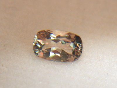 18CTVS STUNNING PEACHY PINK BRAZILIAN BERYL MORGANITE  