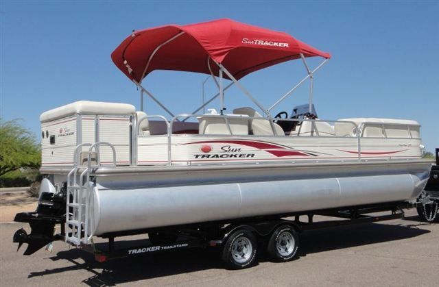  07 25FT SUNTRACKER TRI TOON PARTY BARGE V6 IN/OUTBOARD 