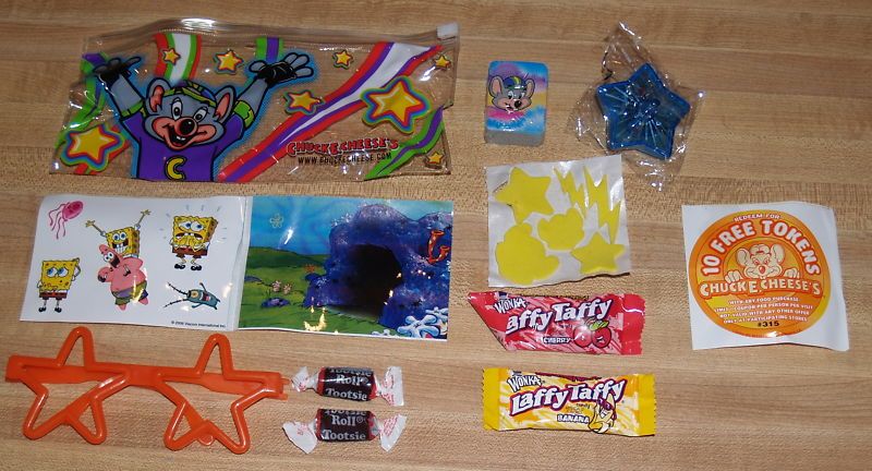 16 CHUCK E CHUCKIE CHEESE PENCIL CASE GOODIE/PARTY BAGS  