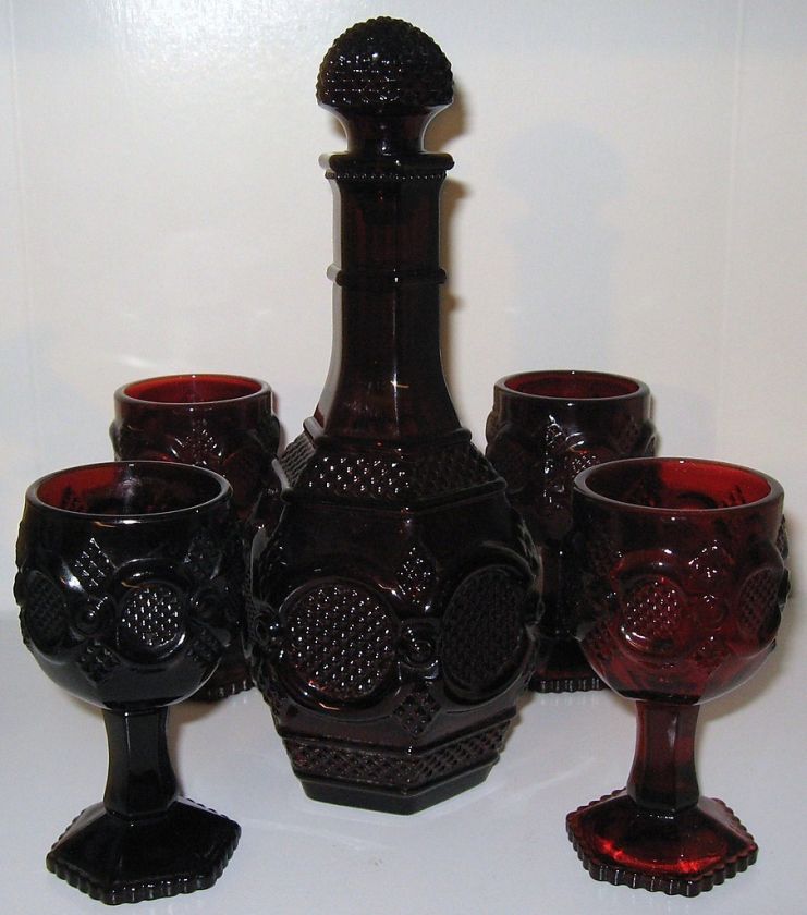 AVON 1876 CAPE COD RED CRANBERRY DECANTER 4 SMALL WINE GOBLETS  