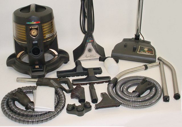 series E2 2 Rainbow Vacuum LOADED with tools, shampooer & Warranty 