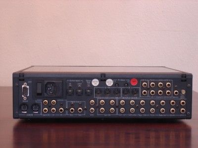 Meridian 562V Digital Controller / Preamp Processor  