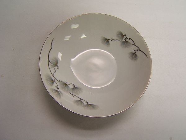 Mikasa China Ma Tsu large round serving bowl platinum  