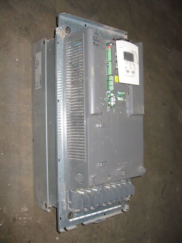 ABB 150 HP ACX550 U0 180A 4 180A AC VS Drive 150HP  