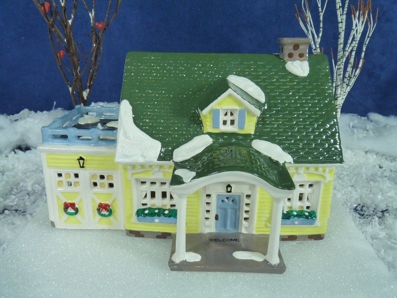 Dept 56 Snow Village North Creek Cottage #51209 (727)  