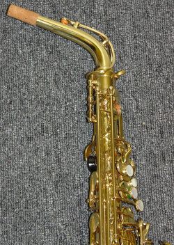 SELMER AS 110 ALTO SAXOPHONE WITH ORIGINAL SAX CASE & C Star 