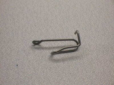 SINGER SEWING MACHINE 301A 301 TENSION THREAD GUIDE  