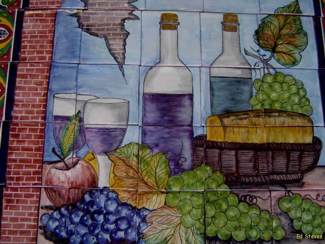 TALAVERA MURAL WINE BOTTLES FRUIT MEXICO  