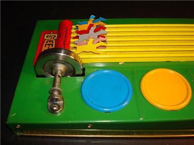   WOLVERINE SUPPLY & MFG. CO. NO. 40 GEE WIZ   THE RACING GAME W/BOX