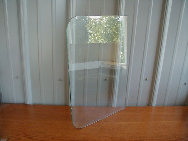 Caterpillar equipment Side Sliding Window GLASS 18 7/8x 13 3/8 #5V 