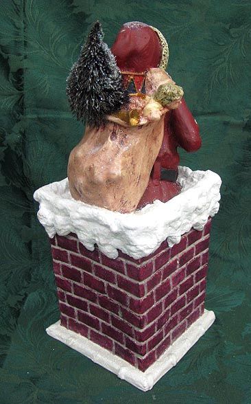 BETHANY LOWE CHRISTMAS SANTA IN CHIMNEY DECORATION BOX  