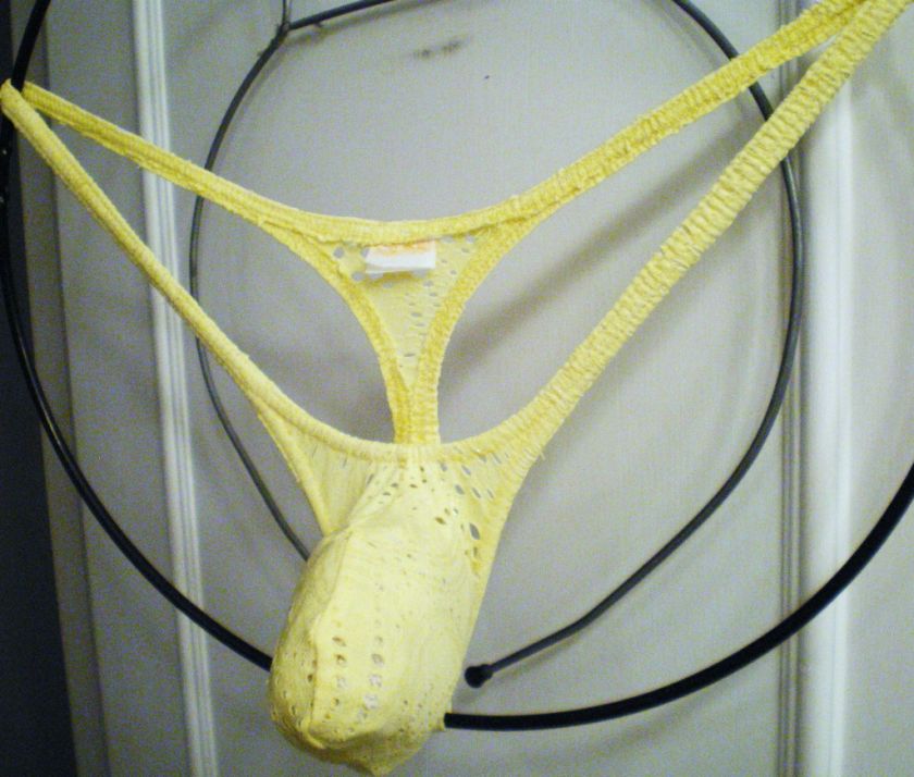 MANS THONG, 3 D POUCH, YELLOW OPEN DESIGN ,MED  