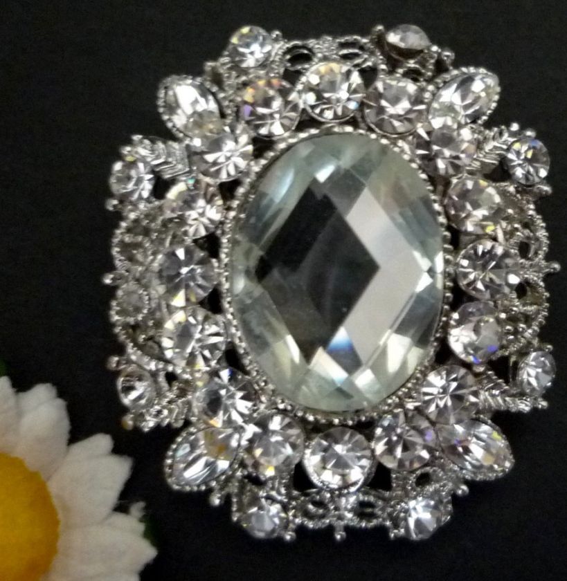 Facted Glass Oblong White Rhinestone Brooch Pin B123  