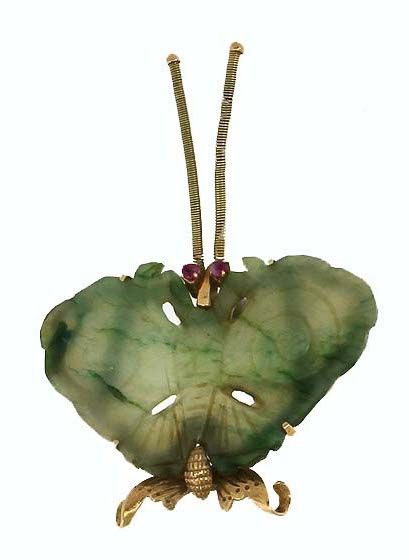 VINTAGE 14K GOLD CARVED JADE & RUBIES BUTTERFLY PIN  