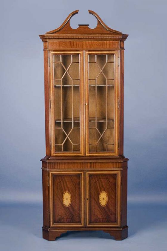   Georgian Style English Mahogany Corner Cabinet Cupboard Hutch  