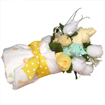 BABY SHOWER GIFT   DIAPER CAKE BOUQUET BOY or Girl  