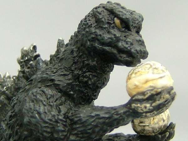 Bandai Classic Godzilla Selection GODZILLA VS. HEDORAH  