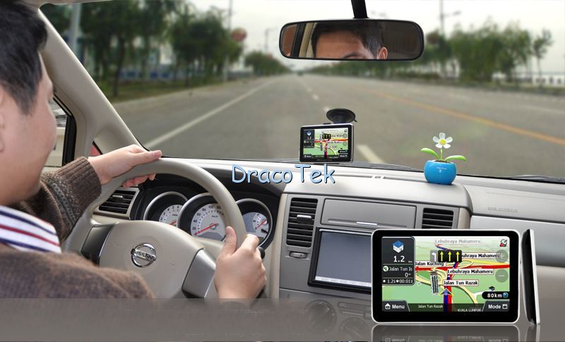 GPS Navigator with ISDB T digital TV bluetooth AV in 2GB GPS5626