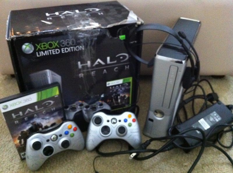 Microsoft 360 Limited Edition Halo Reach Bundle  