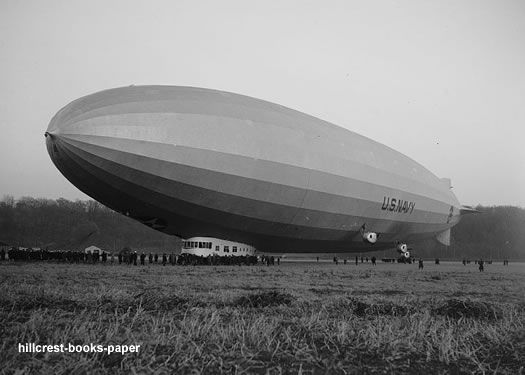 USS Los Angeles Navy Airship Blimp at Bolling Field pic  