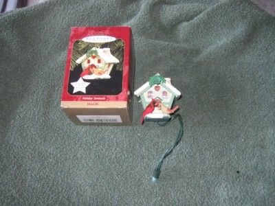 Hallmark Keepsake Christmas Ornament 1997 Holiday Serenade Light 