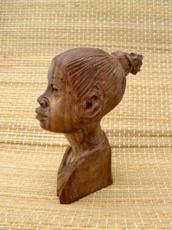 Wood carving bust African woman Abraham Chikumbirike  